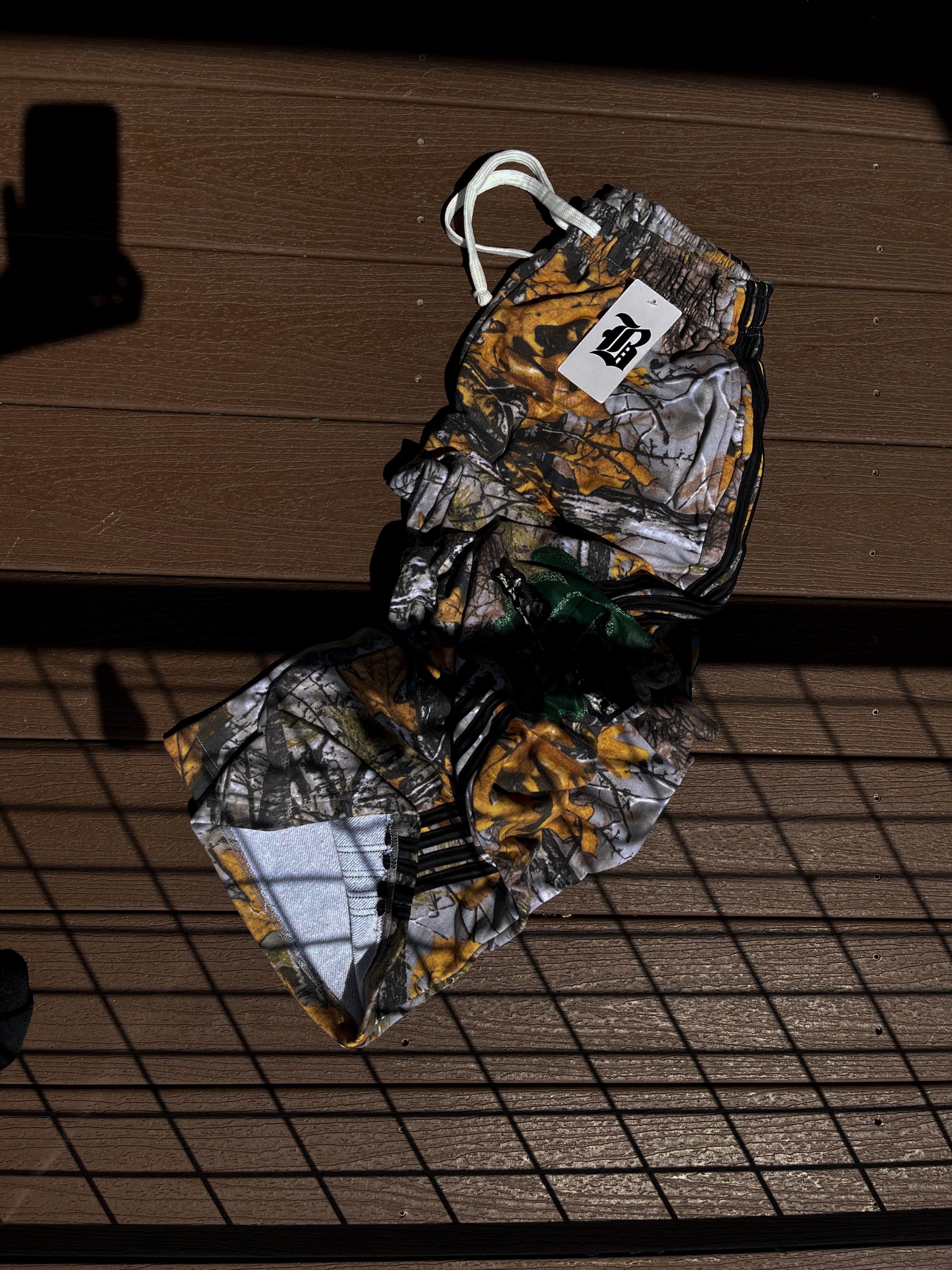 WILDLAND CAMO baggy sweats